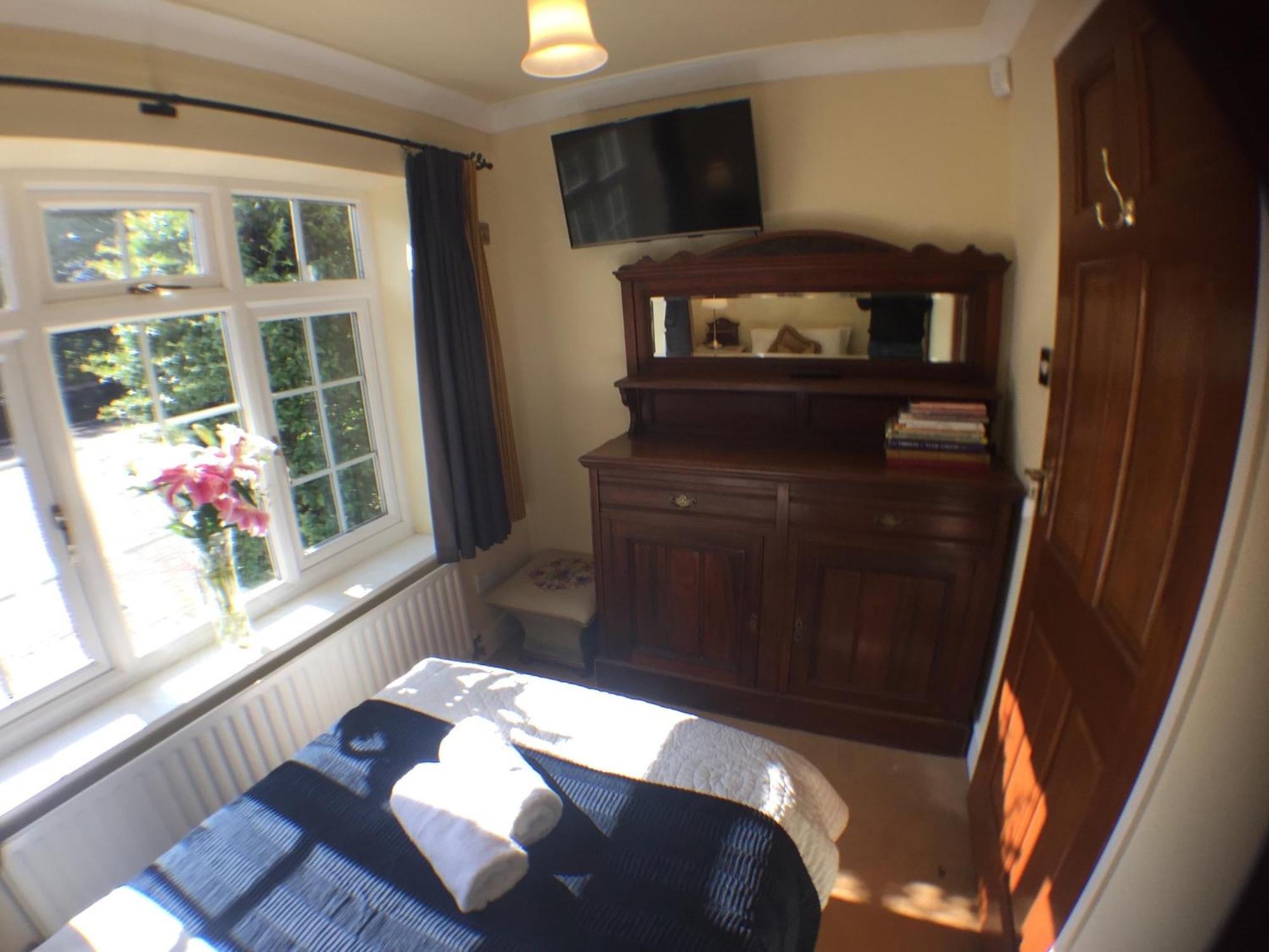 Shallows ,boldre Lane, New Forest Holiday home *